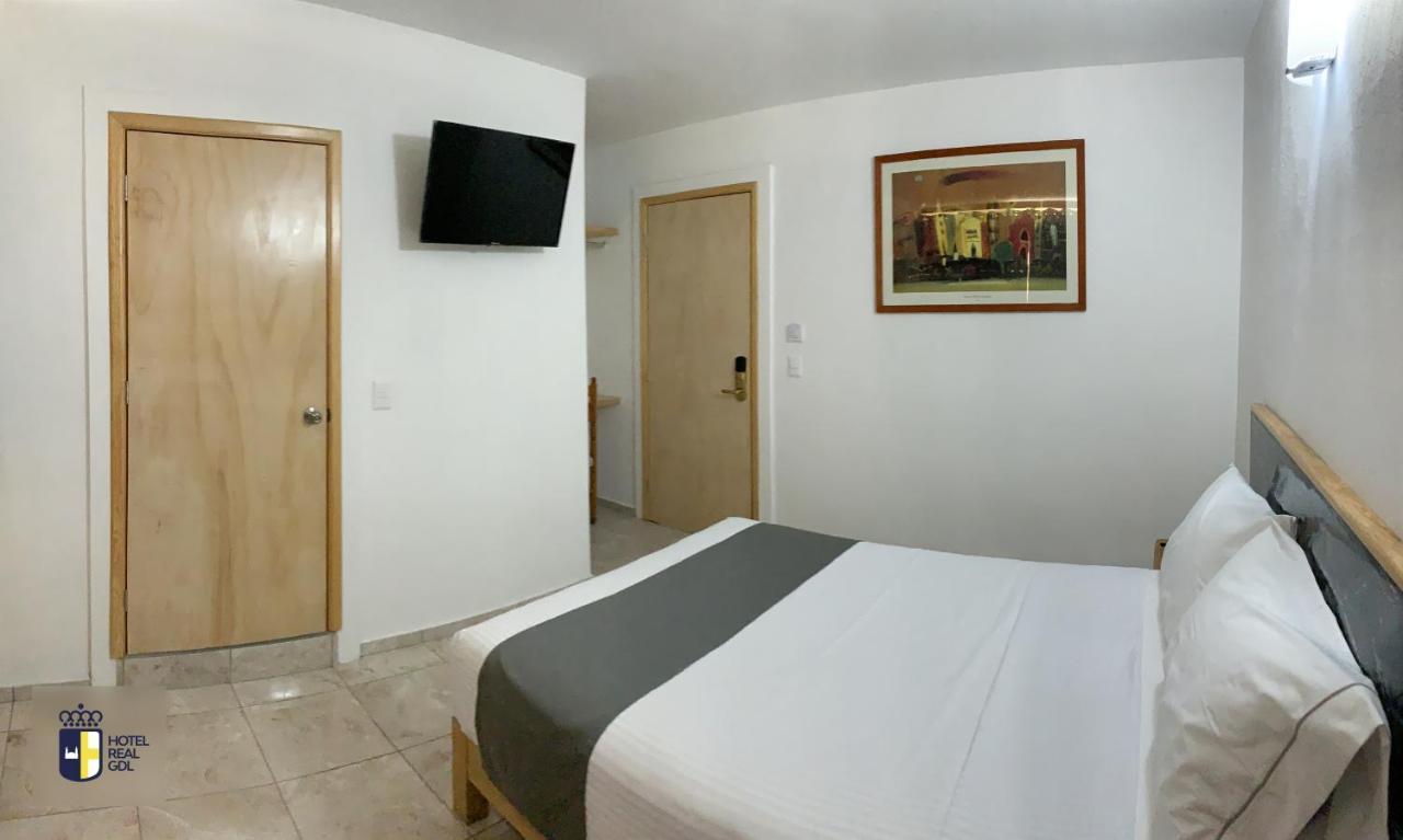 גואדלחארה Hotel Real Gdl מראה חיצוני תמונה