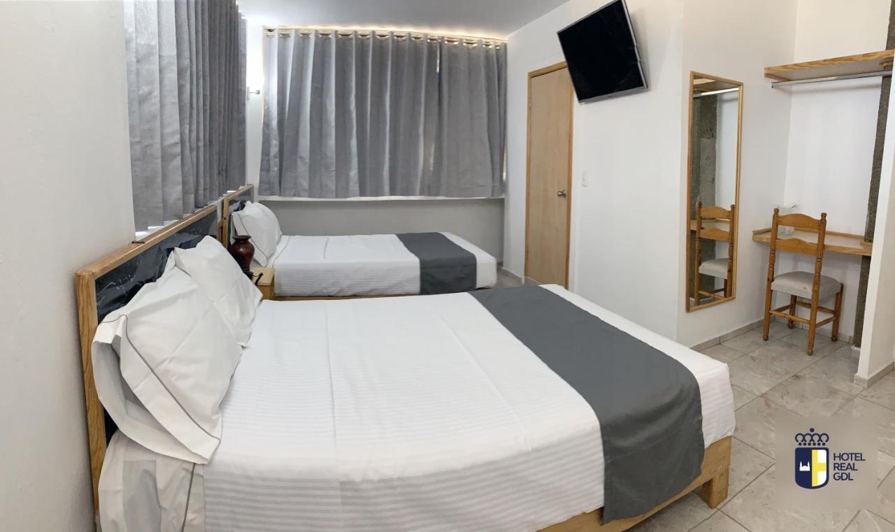 גואדלחארה Hotel Real Gdl מראה חיצוני תמונה
