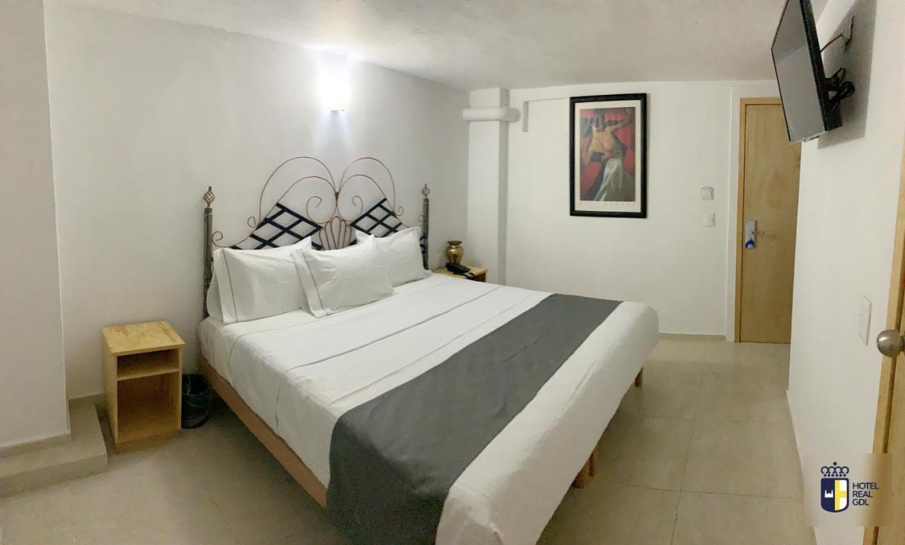 גואדלחארה Hotel Real Gdl מראה חיצוני תמונה